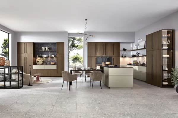 SMART-M 4676